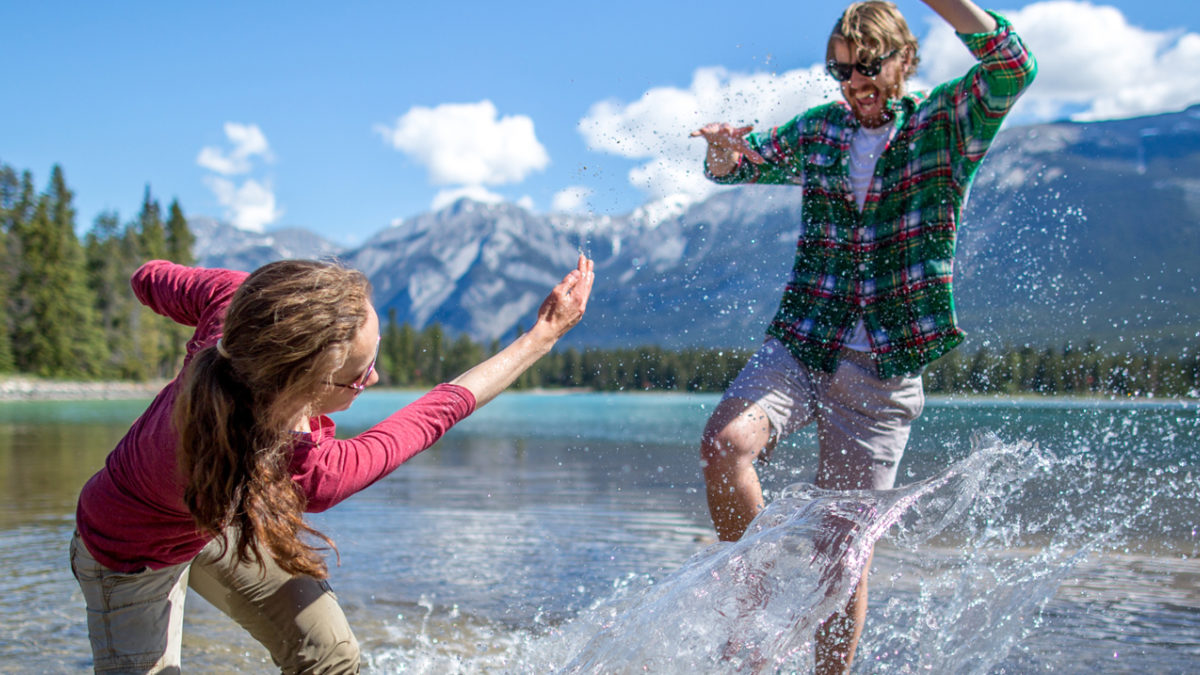Couple Splash Credit Parks Canada Ryan Bray 1