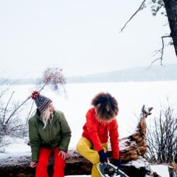 S Nowshoeing P Yramid Lake