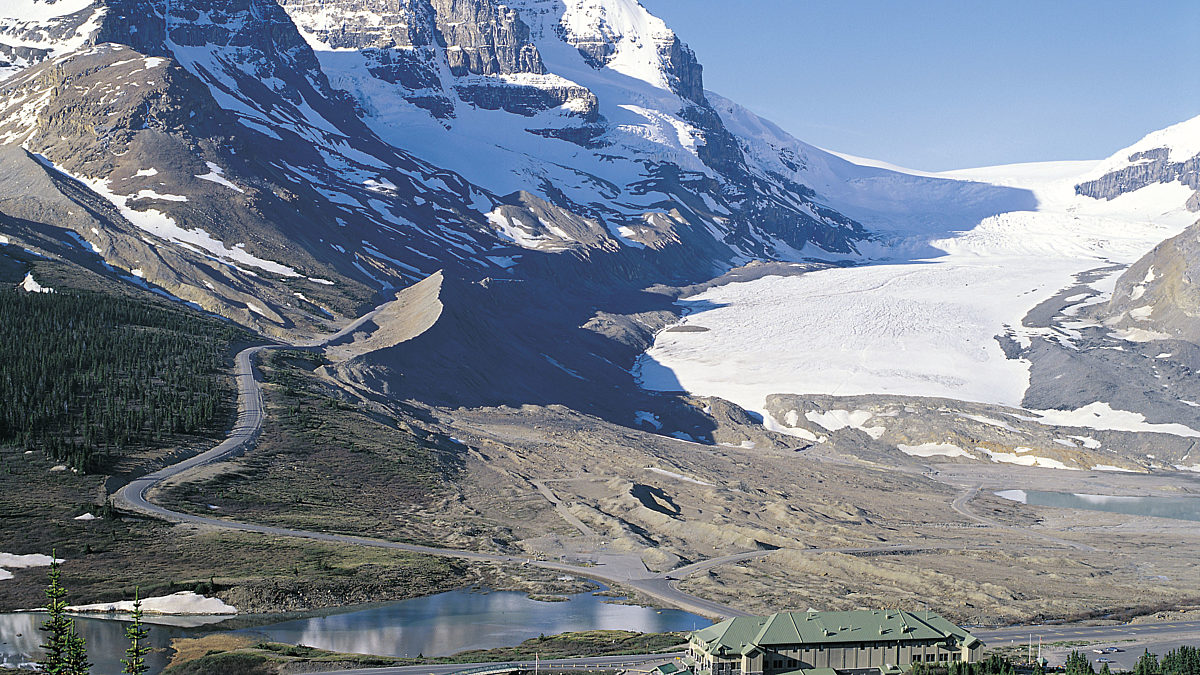 Columbia Icefields in Jasper National Park | Mount Robson Inn