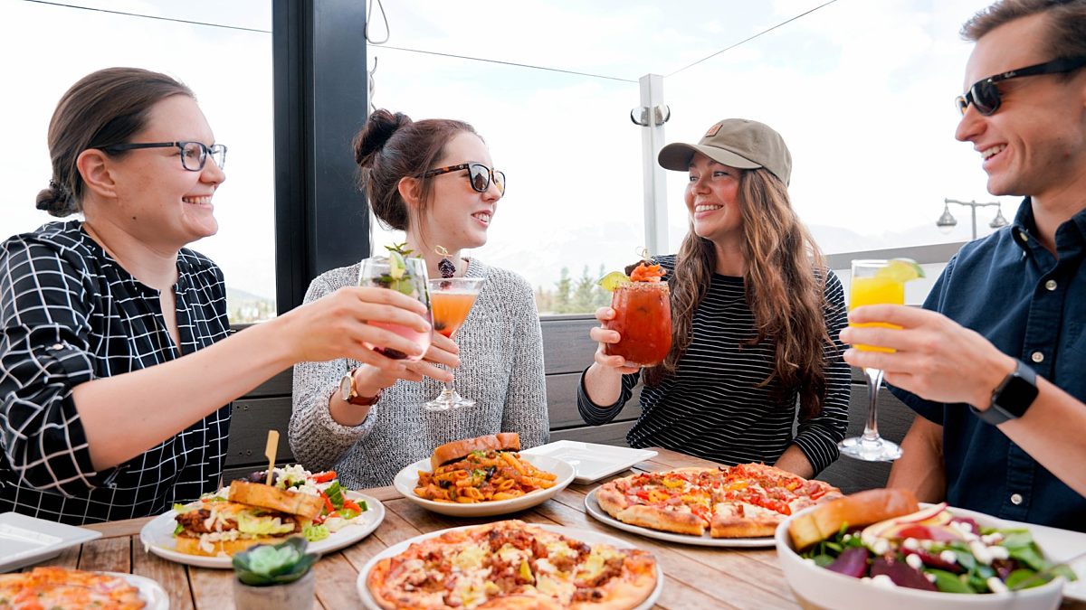 Jasper Pizza Place large