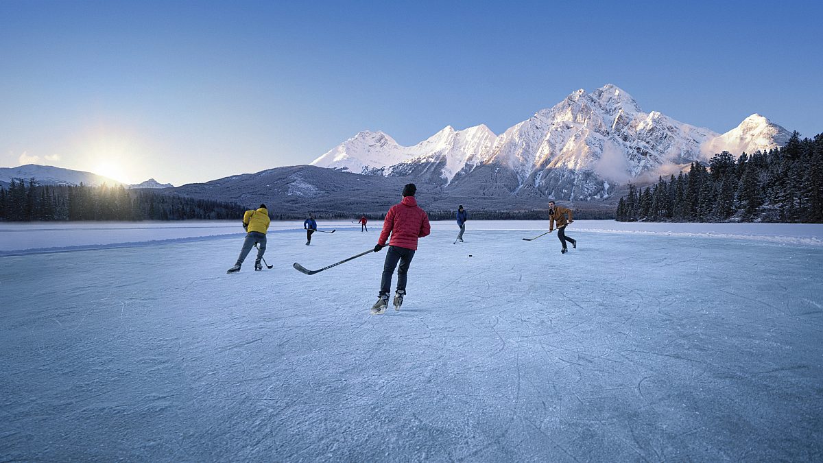 Pryamid lake hockey mount robson inn credit Travel Alberta