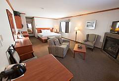Miette Suite: King & Fireplace